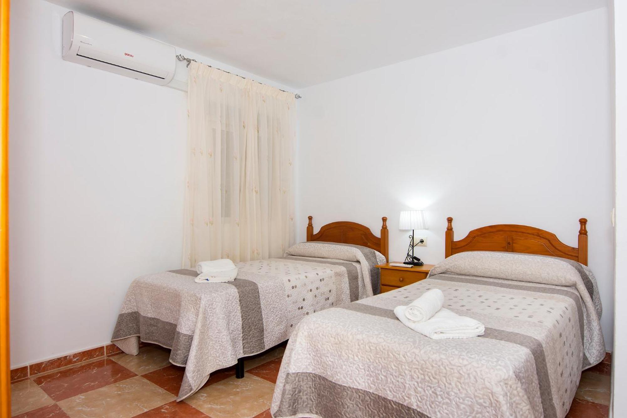 קרבונראס Apartamentos Sol Andaluz מראה חיצוני תמונה