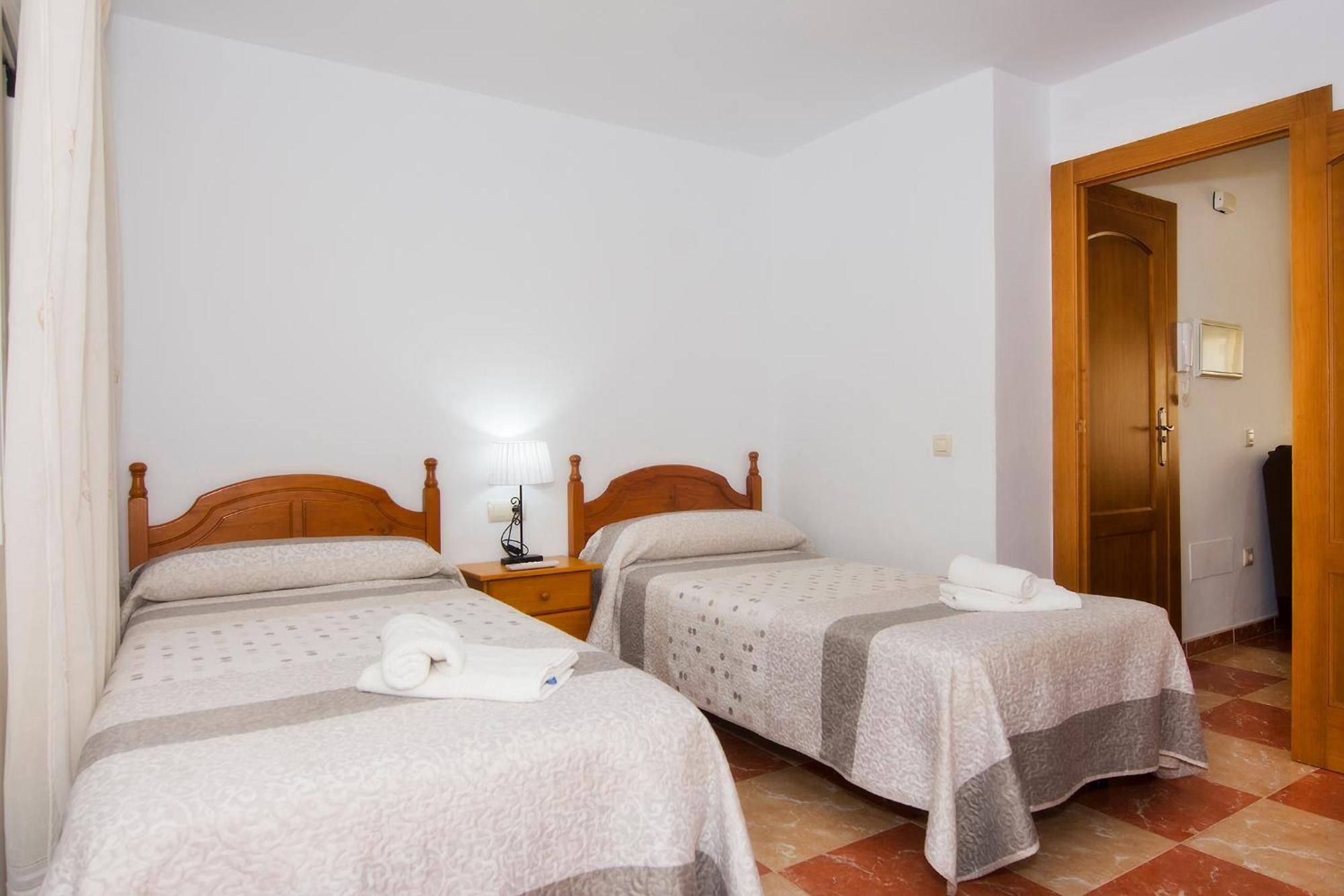 קרבונראס Apartamentos Sol Andaluz מראה חיצוני תמונה