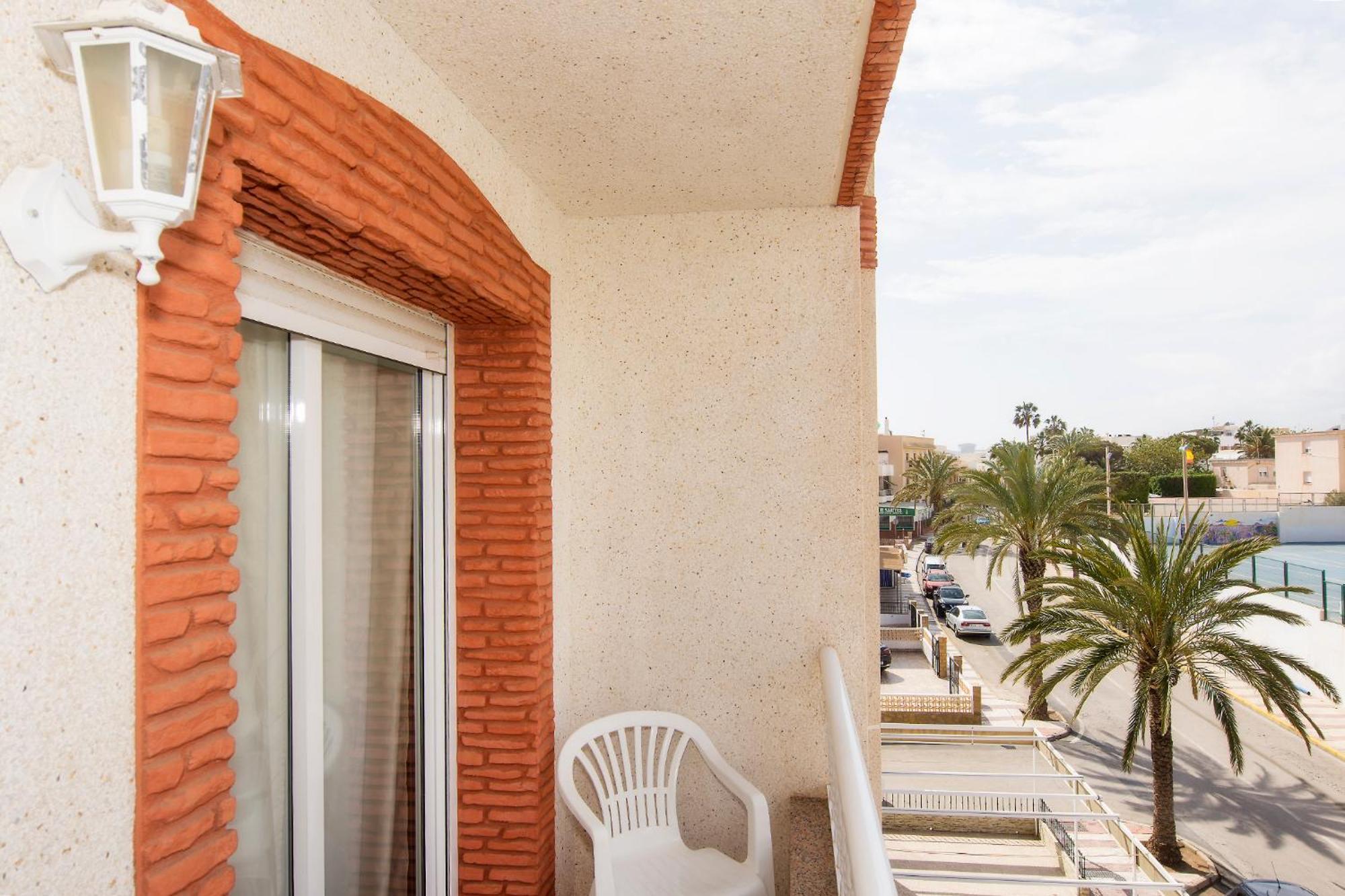קרבונראס Apartamentos Sol Andaluz מראה חיצוני תמונה